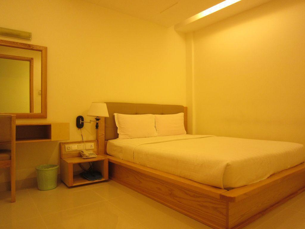 Hanz 82 Le Lai Sen Hotel Хошимин Екстериор снимка